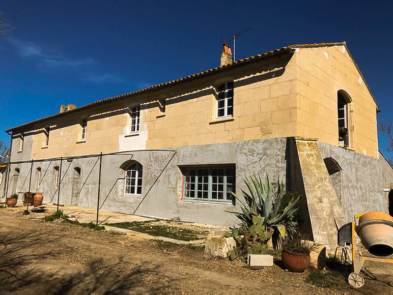 Nettoyage et restauration vieux mas au Sainte-Marie-De-La-Mer 