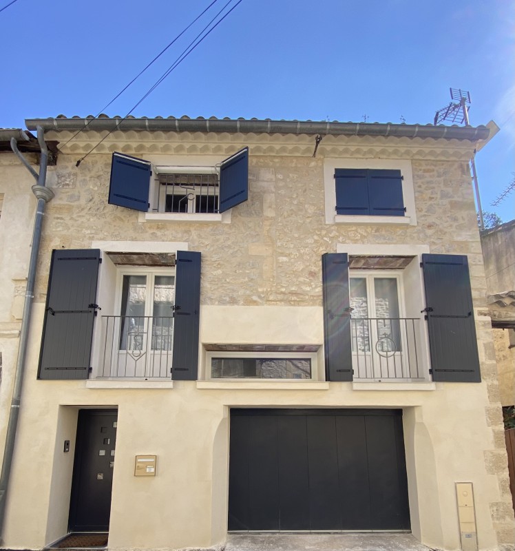 Rénovation de façade Aramon 30 Gard